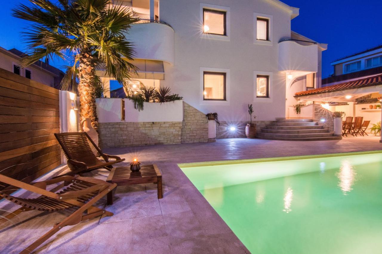 Apartments "Villa Antisin" With Heated Pool Zadar Exteriér fotografie